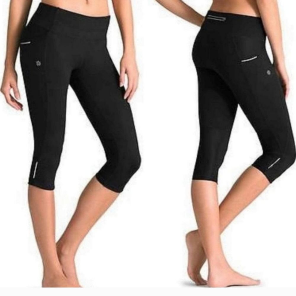 ATHLETA Dobby Be Free Black Knicker Capri Stash Pockets 138478 |‎ Black XS